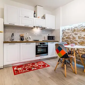 Mirela Kastel Stafilic Kaštela